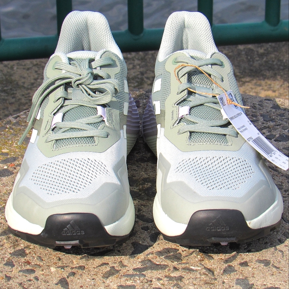 Adidas - Picture 5 of 11